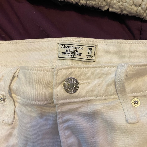 Abercrombie Shorts - Picture 2 of 4